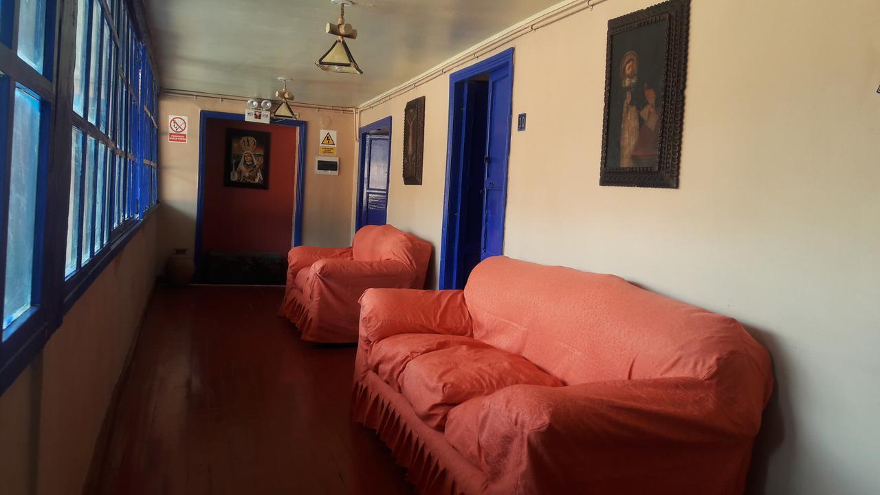 Kurumi Hostel กุสโก ภายนอก รูปภาพ