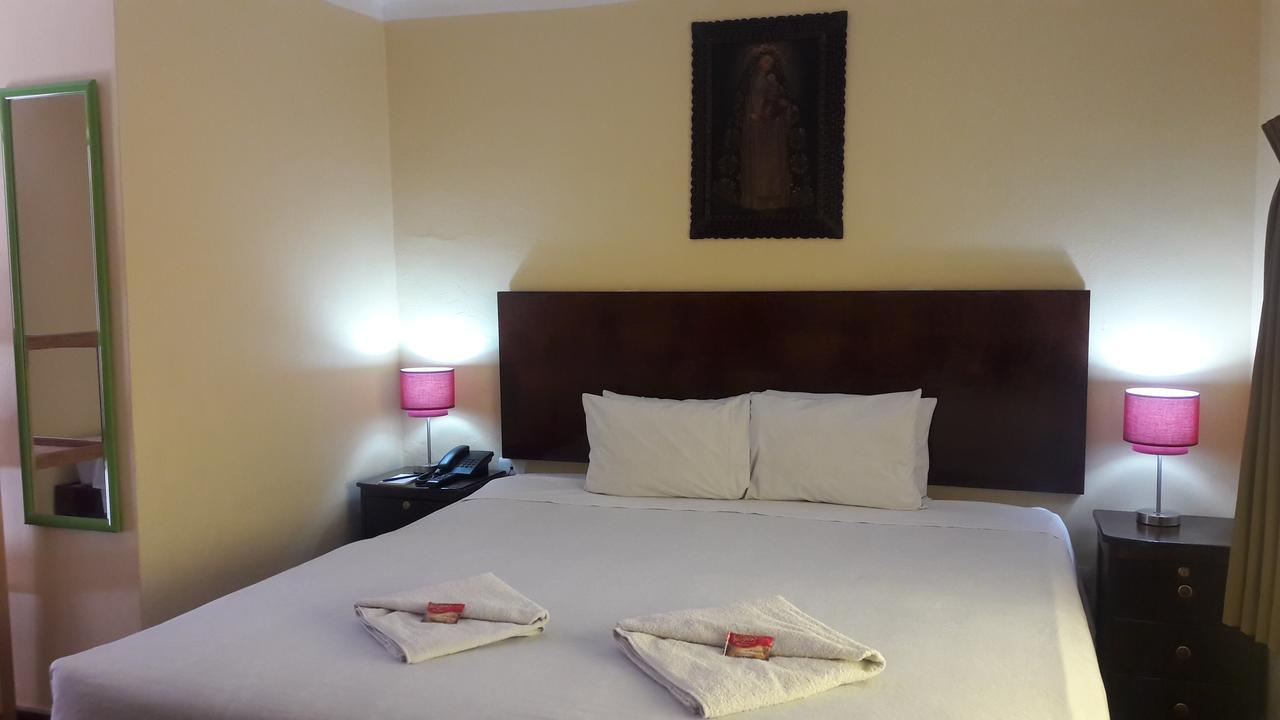 Kurumi Hostel กุสโก ภายนอก รูปภาพ